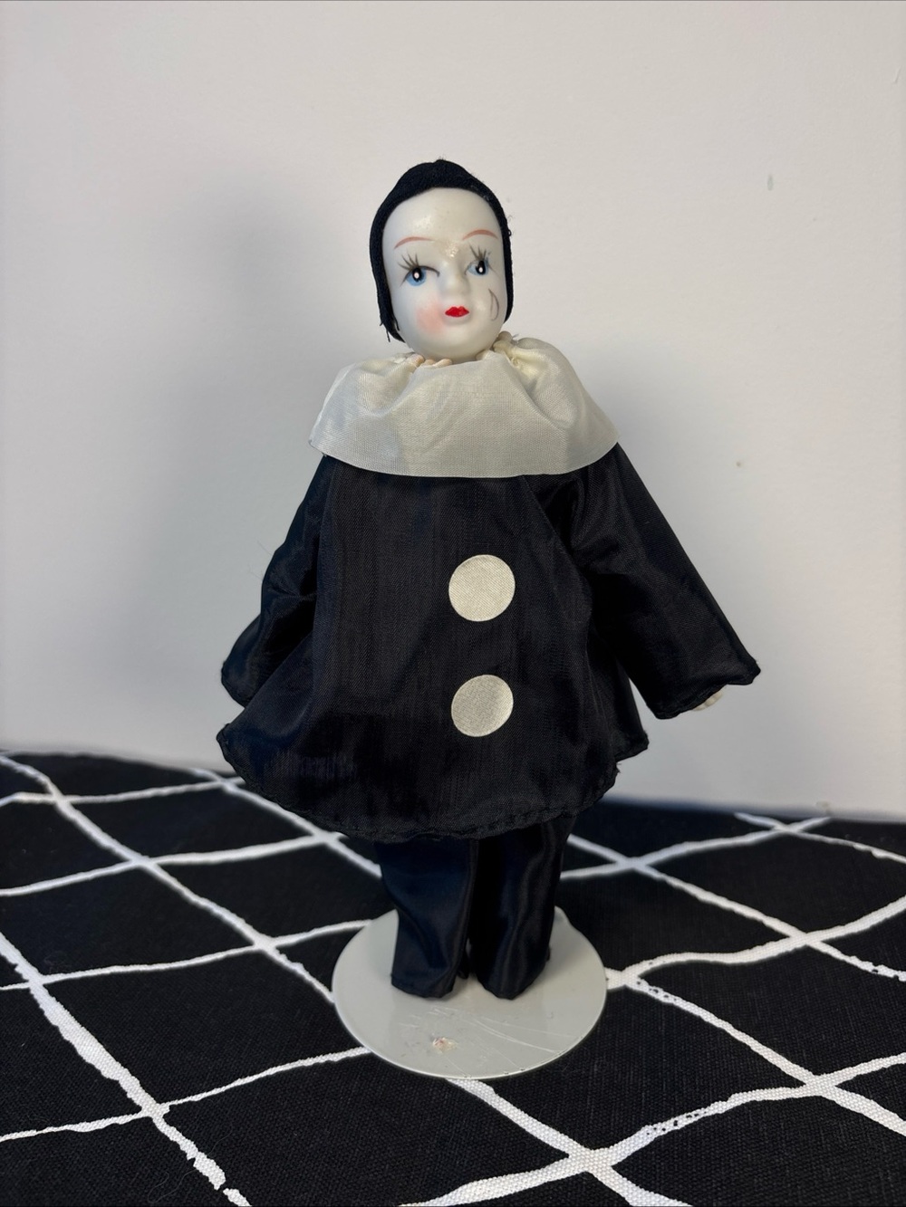 Vintage Pierrot Clown Doll Black White Porcelain Taiwan 8" 🎭